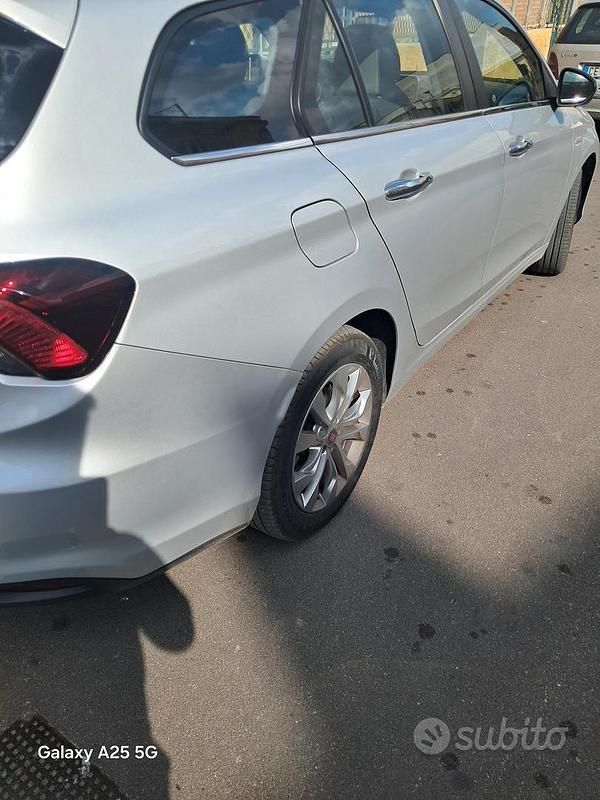 Usata Fiat Tipo 95 CV (69 kW) 2020 Grigio Berlina