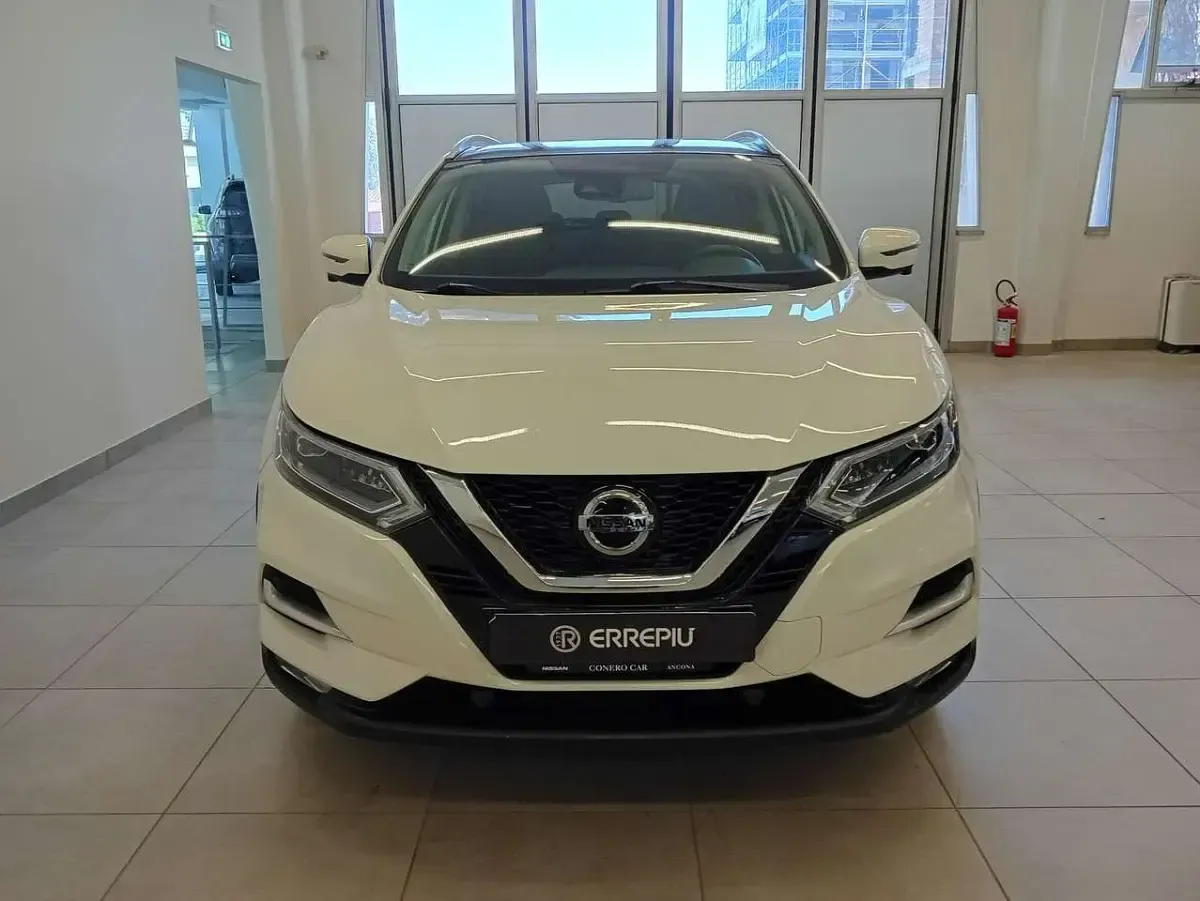 Usata Nissan Qashqai Tekna 131 CV (96 kW) 2020 Bianco SUV