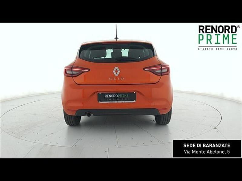 Occasion Renault Clio V SE 67 PK (49 kW) 2022 Oranje Sedan