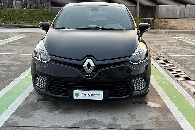 Usata Renault Clio IV GT 120 CV (88 kW) 2016 Nero Utilitaria