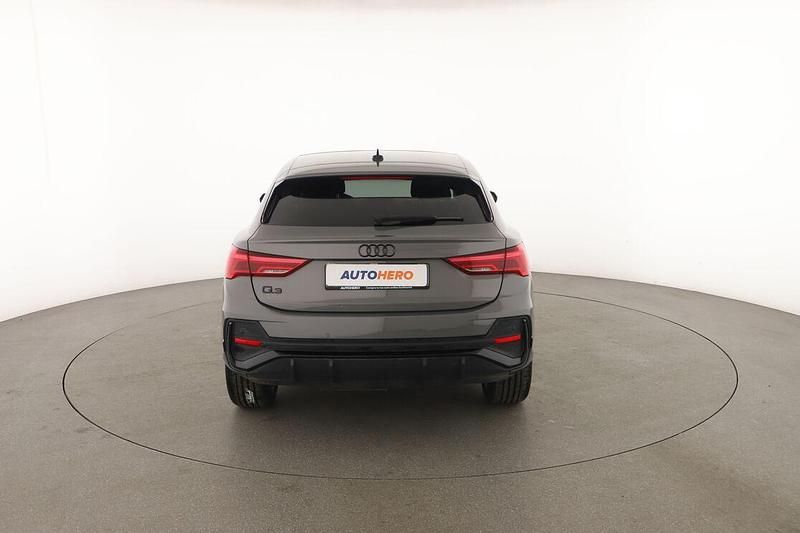 Usata Audi Q3 Sportback S-Line 150 CV (110 kW) 2020 Grigio SUV