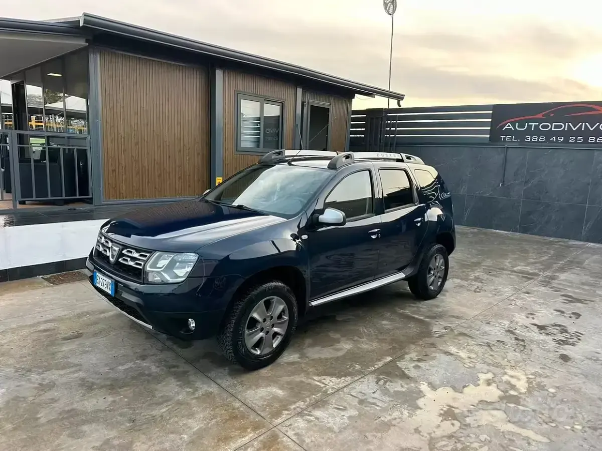 Usata Dacia Duster Lauréate 105 CV (77 kW) 2014 SUV