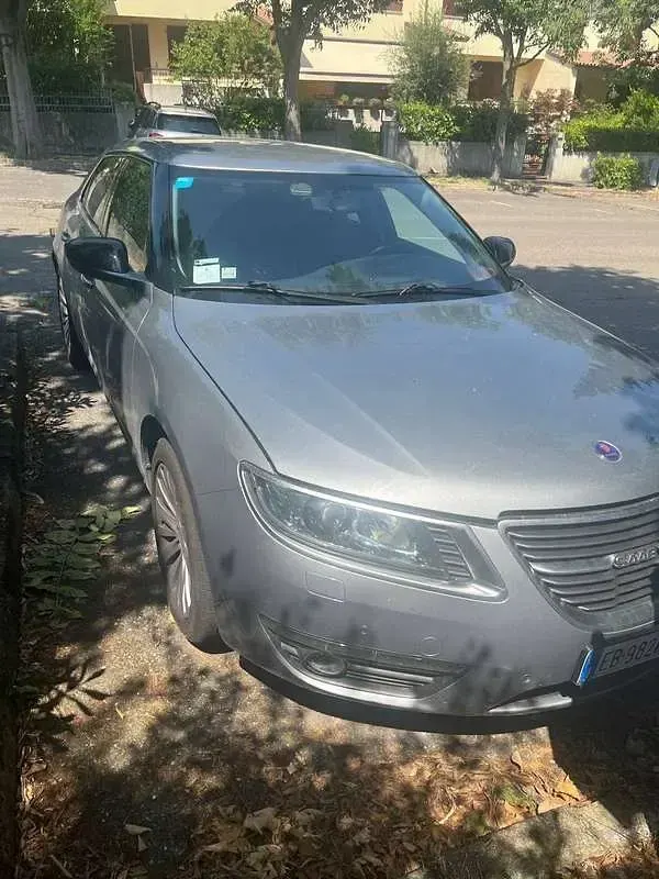 Usata Saab 9-5 Vector 160 CV (117 kW) 2011 Argento Berlina