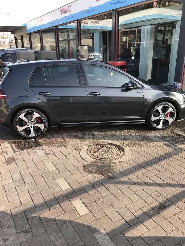 Usata VW Golf VII GTI 230 CV (169 kW) 2016 Grigio Berlina