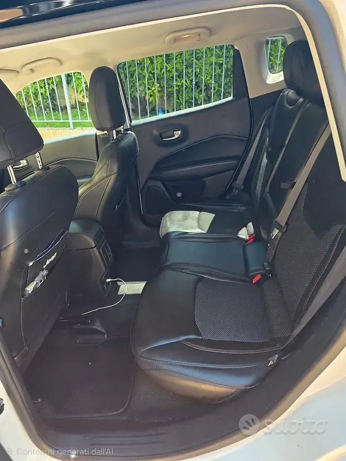 Usata Jeep Compass 140 CV (102 kW) 2018 Bianco SUV