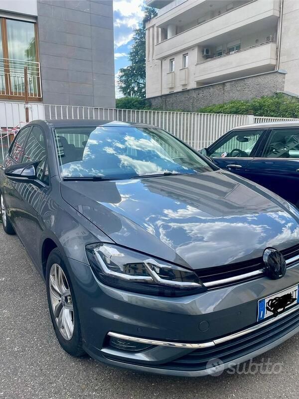 Usata VW Golf VII 116 CV (85 kW) 2017 Utilitaria