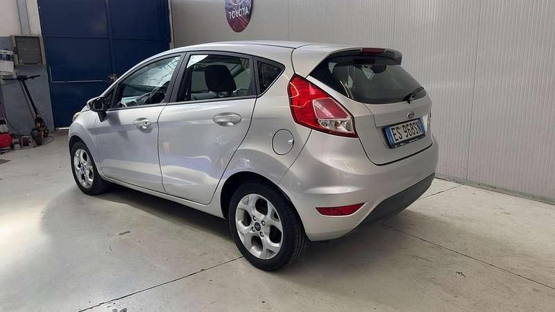 Usata Ford Fiesta Titanium 92 CV (67 kW) 2013 Other Utilitaria