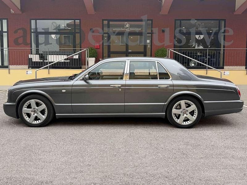Usata Bentley Arnage 457 CV (336 kW) 2002 Grigio Berlina
