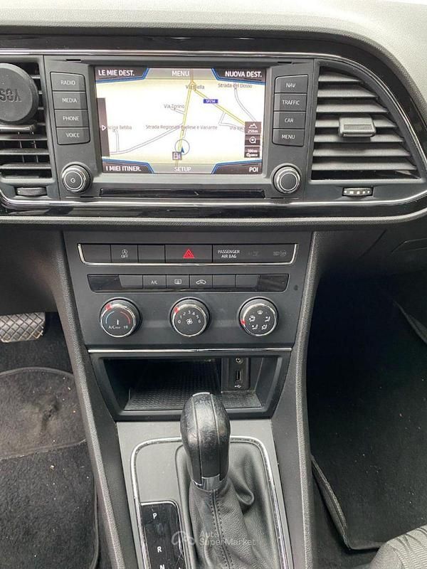 Usata Seat Leon ST Style 110 CV (80 kW) 2016 Argento Station wagon