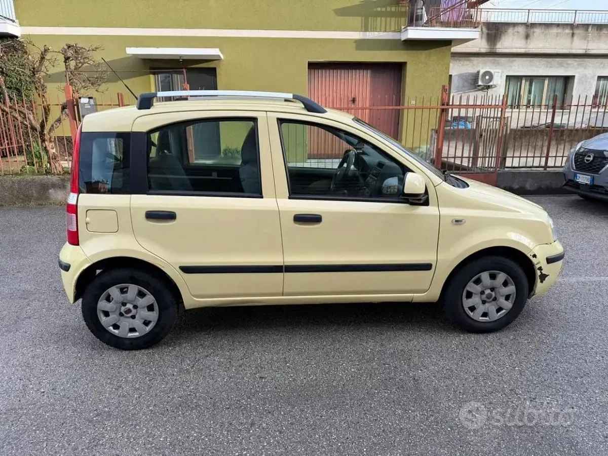 Usata Fiat Panda 60 CV (44 kW) 2009 Giallo Utilitaria