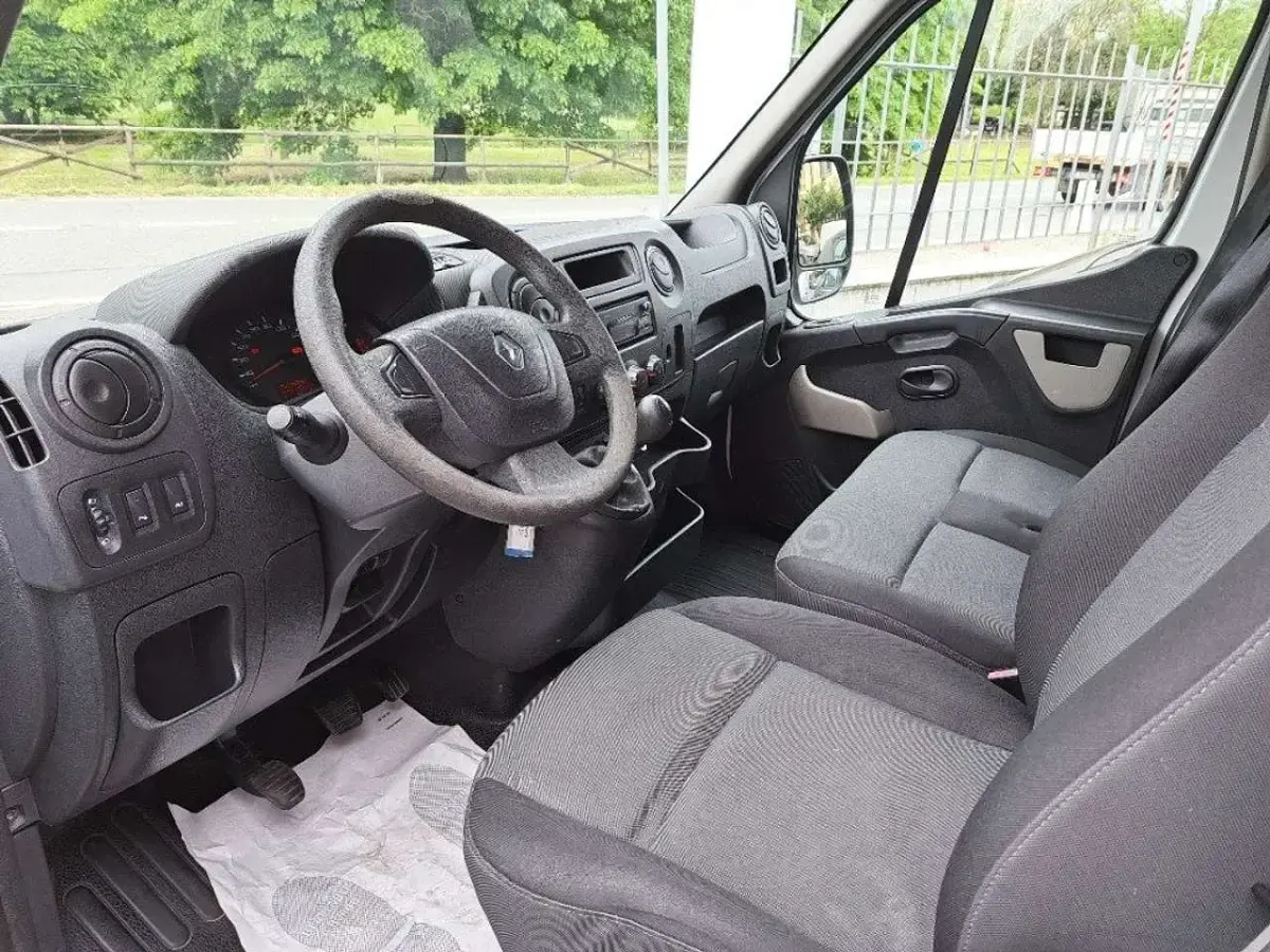 Usata Renault Master 170 CV (125 kW) 2018 Bianco Furgone