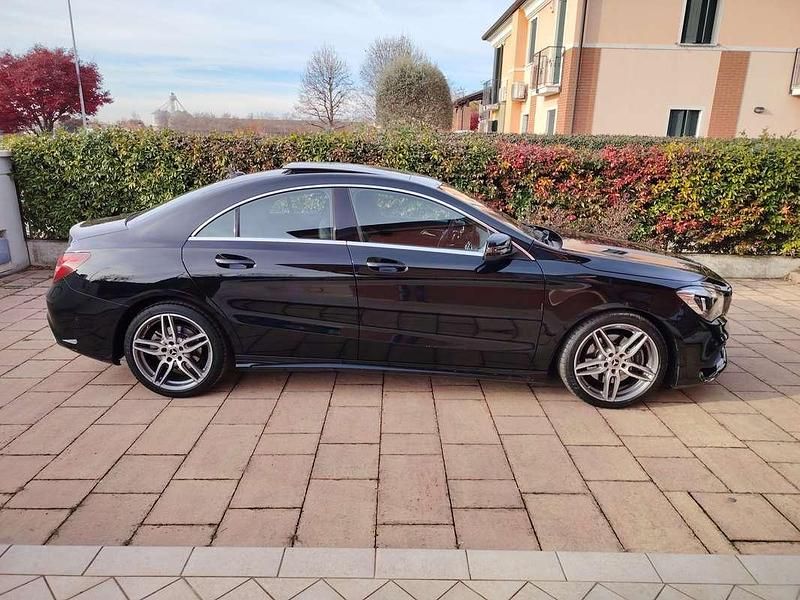 Usata Mercedes CLA220 Premium 177 CV (130 kW) 2018 Nero Berlina