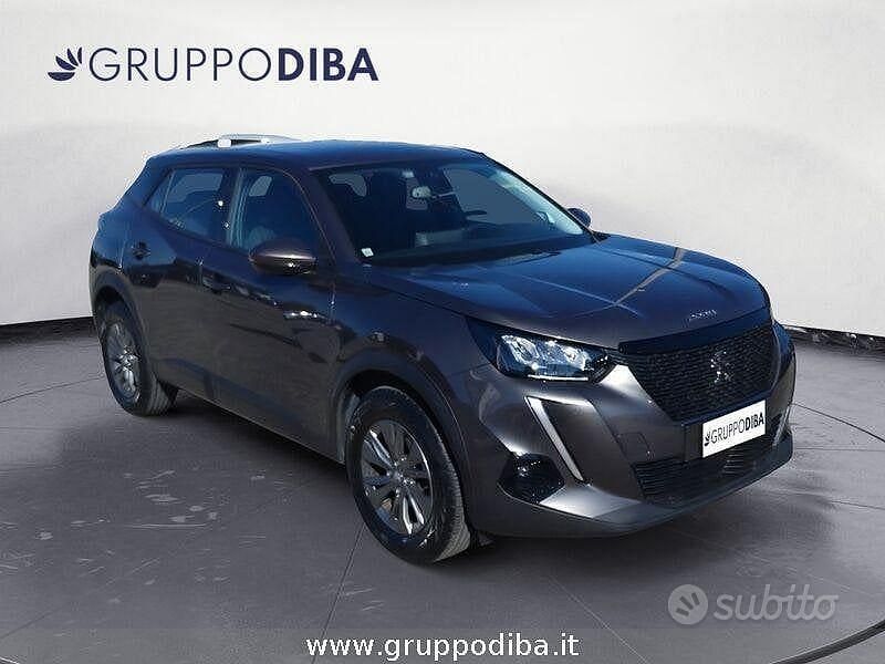 Usata Peugeot 2008 Allure 131 CV (96 kW) 2020 Grigio SUV