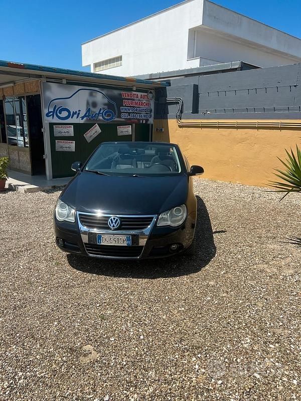 Usata VW Eos 140 CV (102 kW) 2007 Nero Cabrio