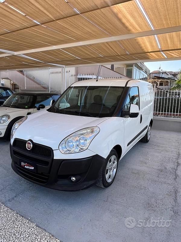 Usata Fiat Doblò 89 CV (65 kW) 2013 Bianco Monovolume