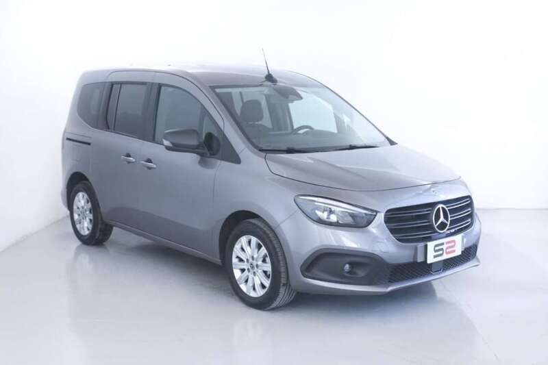 Usata Mercedes Citan 110 95 CV (69 kW) 2023 Grigio scuro Station wagon