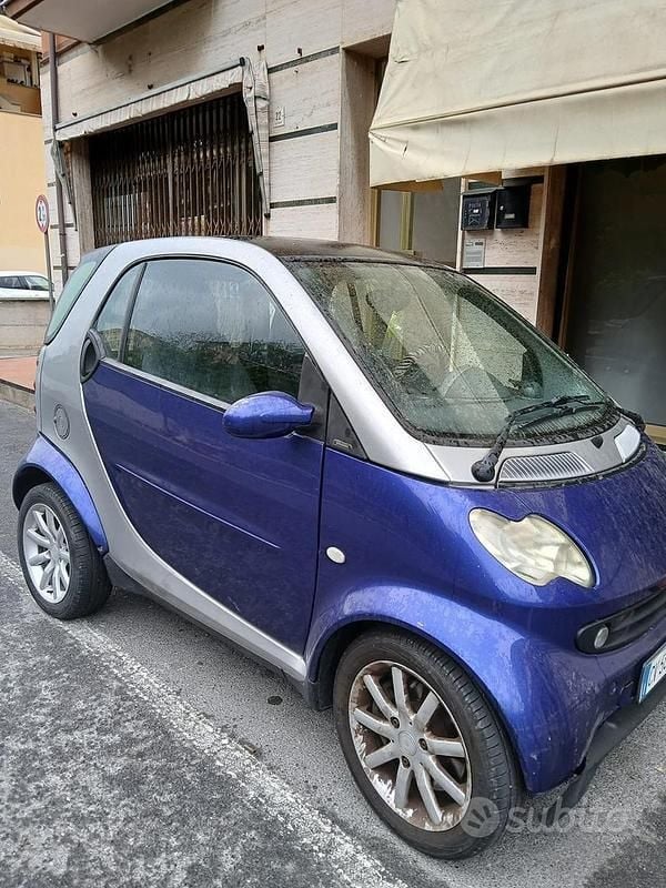 Usata Smart ForTwo Coupé Passion 61 CV (44 kW) 2005 Blu/azzurro Coupé