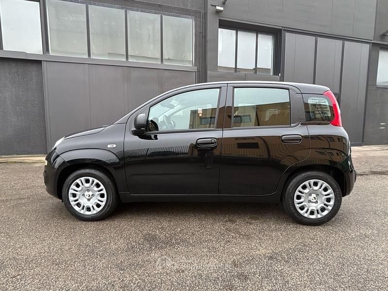 Nuova Fiat Panda Icon 65 CV (47 kW) 2026 Utilitaria