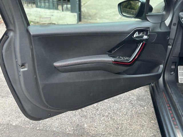 Usata Peugeot 208 GTi by Peugeot Sport 208 CV (152 kW) 2016 Antracite Utilitaria