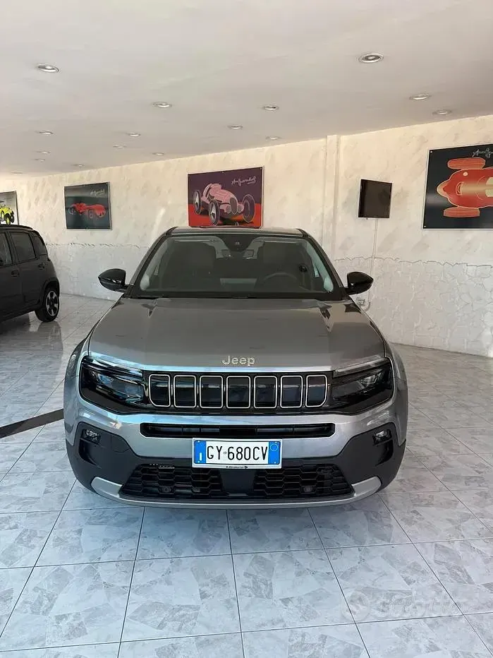 Usata Jeep Avenger Summit 101 CV (74 kW) 2025 Grigio SUV