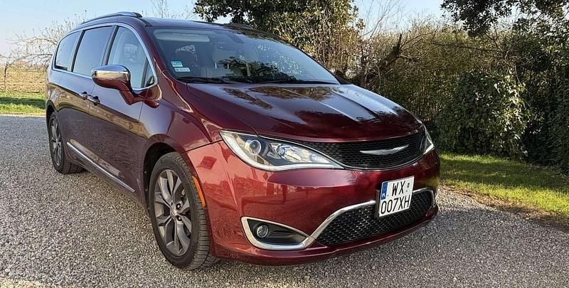 Usata Chrysler Pacifica Limited 291 CV (214 kW) 2017