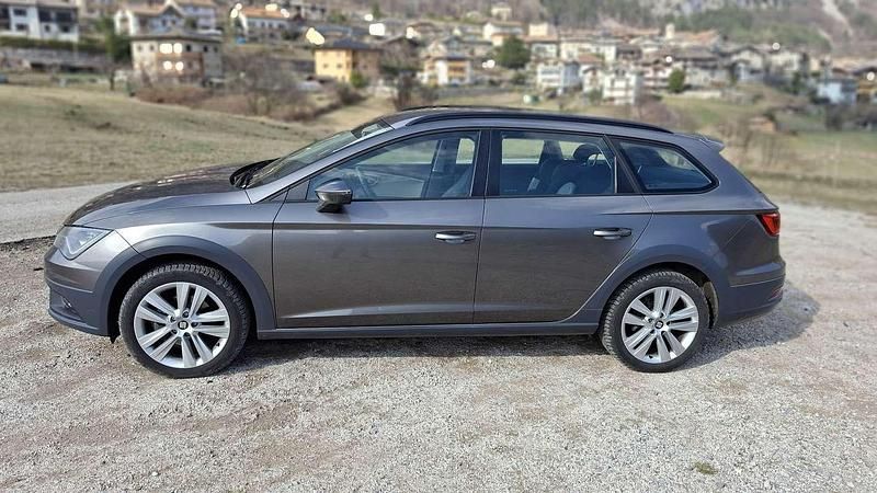Usata Seat Leon X-Perience 116 CV (85 kW) 2017 Grigio Station wagon