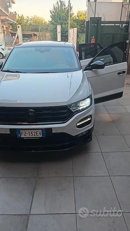 Usata VW T-Roc Business 116 CV (85 kW) 2020 Bianco SUV