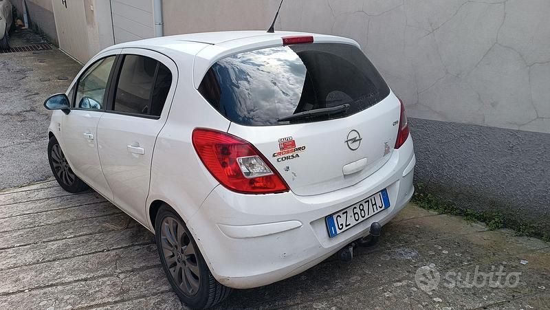 Usata Opel Corsa 2010 Utilitaria