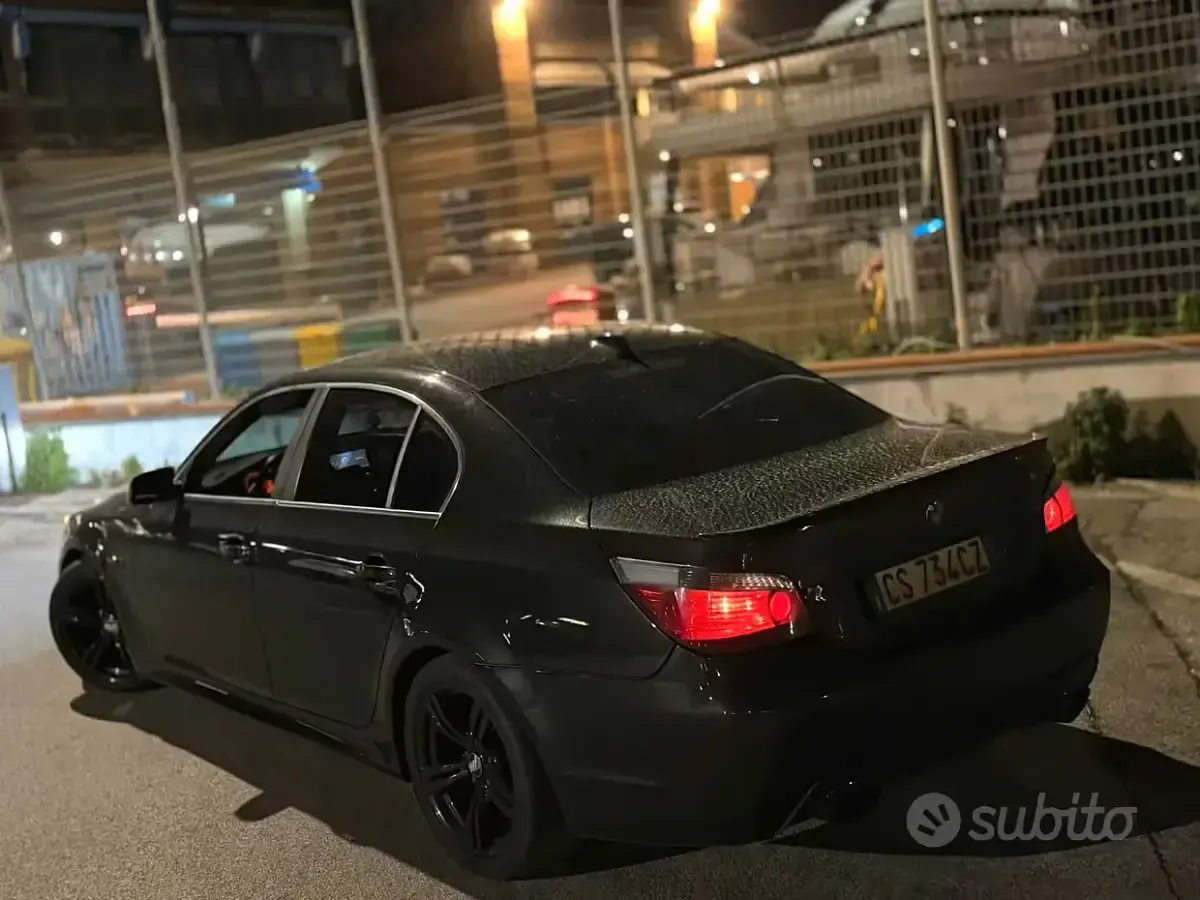 Usata BMW 525 177 CV (130 kW) 2004 Nero Berlina