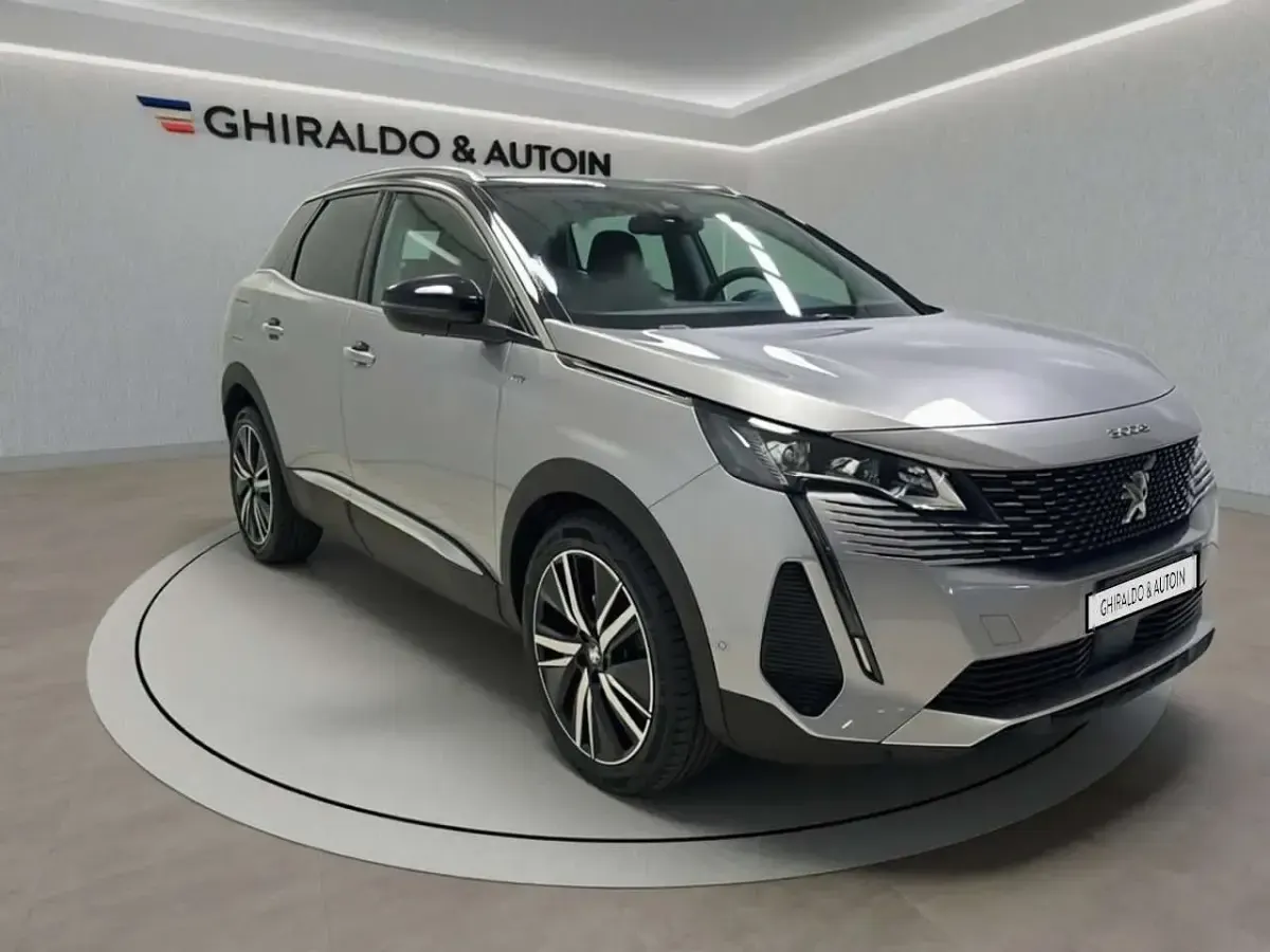 Usata Peugeot 3008 GT 131 CV (96 kW) 2023 Grigio SUV