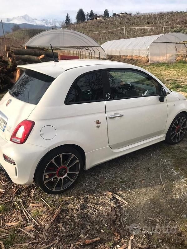 Usata Abarth 595 140 CV (102 kW) 2018 Bianco Berlina
