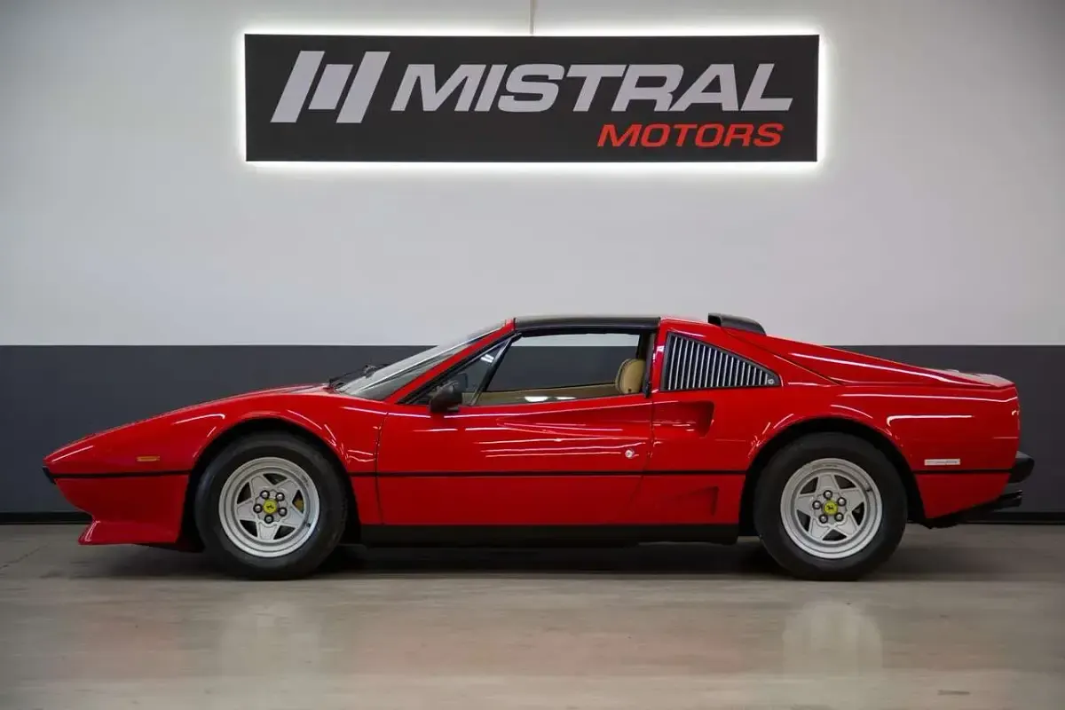 Usata Ferrari 208 241 CV (177 kW) 1984 Rosso Coupé