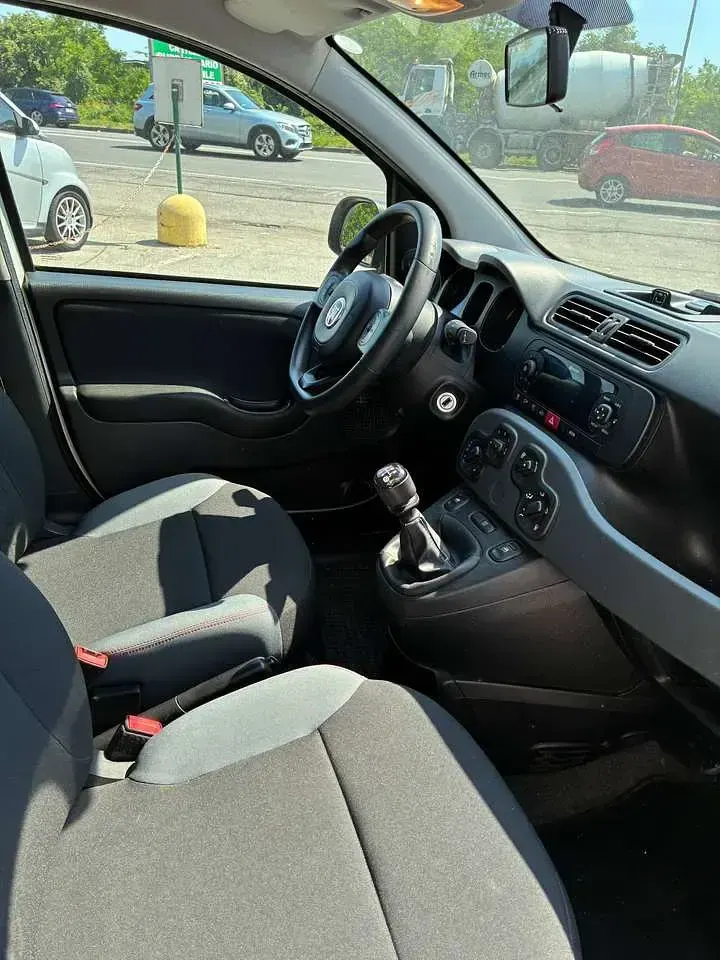 Usata Fiat Panda Pop 69 CV (50 kW) 2019 Bianco Utilitaria