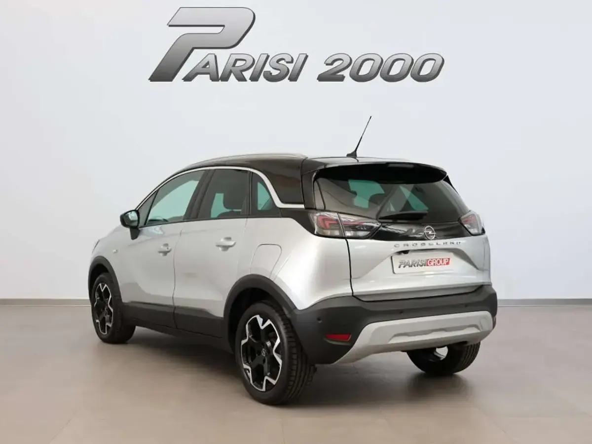 Usata Opel Crossland Ultimate 110 CV (80 kW) 2023 Grigio SUV