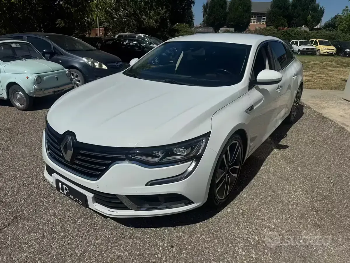 Usata Renault Talisman Intens 131 CV (96 kW) 2017 Bianco Berlina