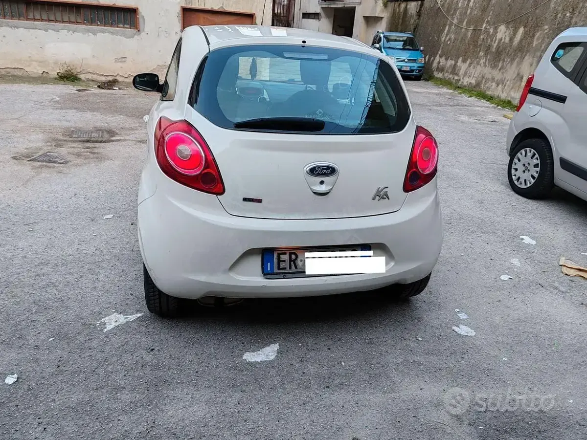 Usata Ford Ka 75 CV (55 kW) 2013 Utilitaria