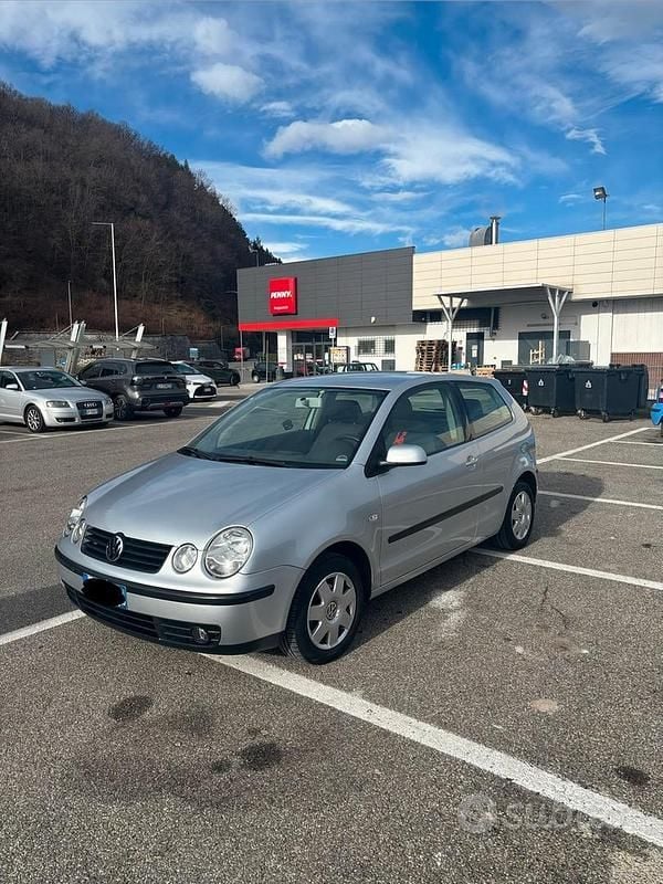 Usata VW Polo 75 CV (55 kW) 2003 Berlina