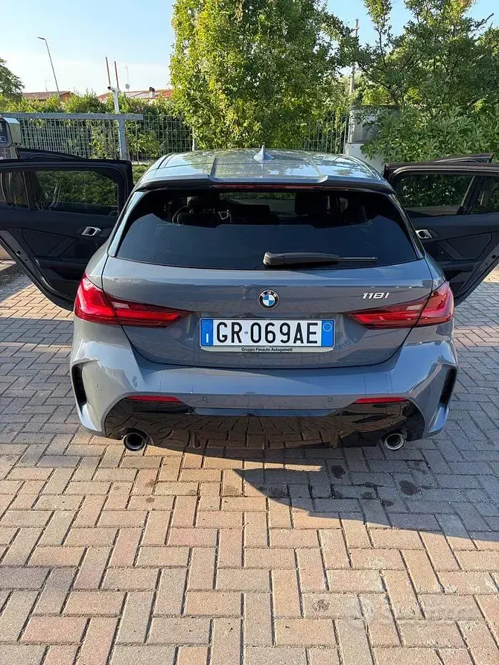 Usata BMW 118 136 CV (100 kW) 2023 Bluazzurro Berlina