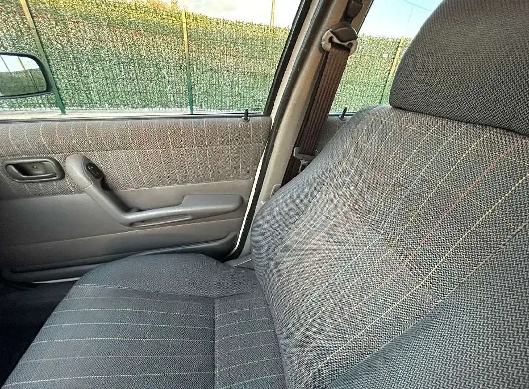 Usata Fiat Punto 60 CV (44 kW) 1994 Bianco Berlina