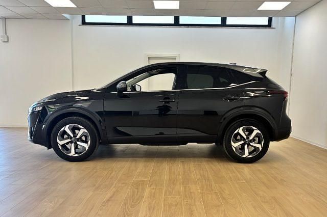 Usata Nissan Qashqai N-Connecta 140 CV (102 kW) 2024 Nero SUV