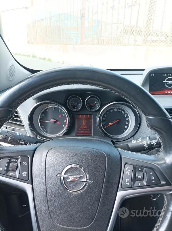 Usata Opel Mokka 140 CV (102 kW) 2015 Bianco SUV