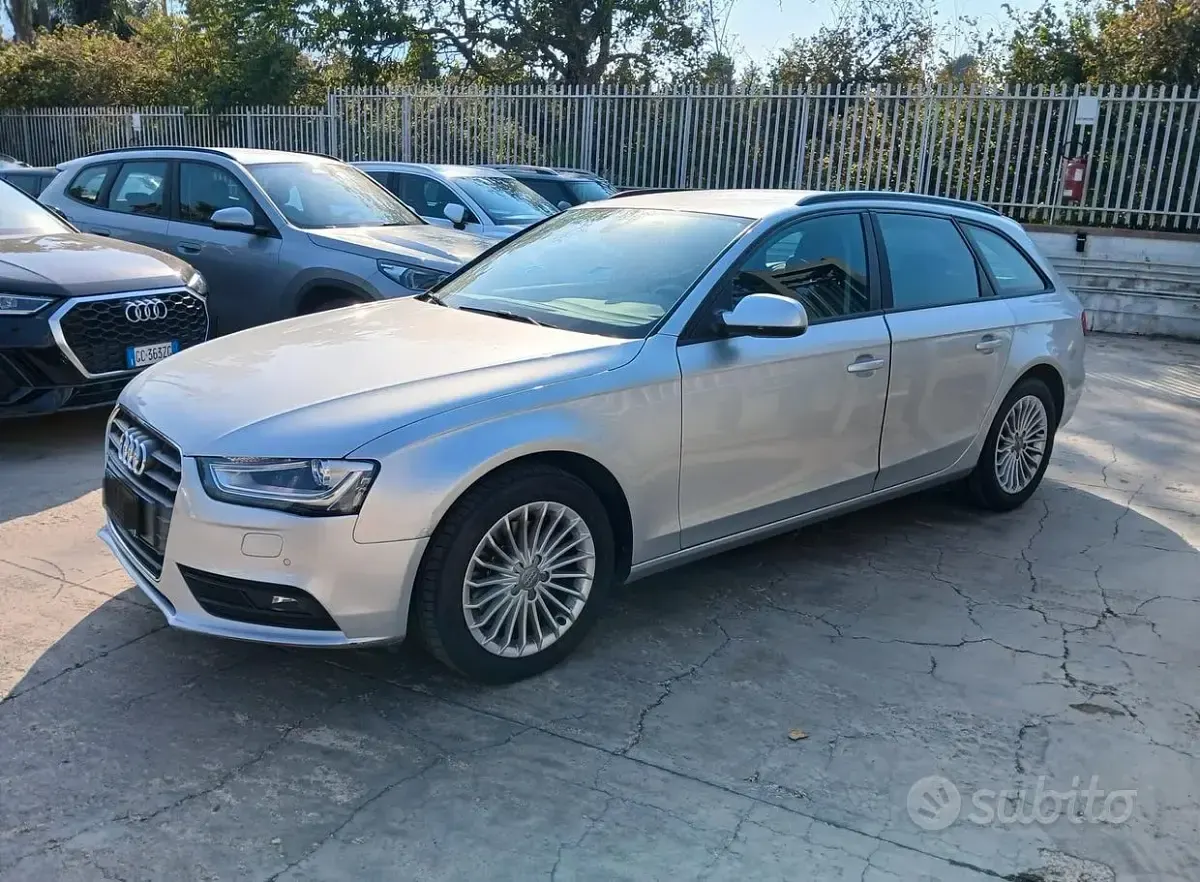 Usata Audi A4 Advanced 143 CV (105 kW) 2012 Grigio Station wagon