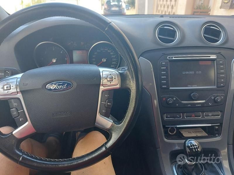 Usata Ford Mondeo Titanium 160 CV (117 kW) 2013 Nero Station wagon