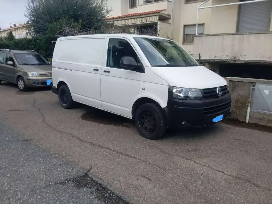 Usata VW T5 140 CV (102 kW) 2015 Bianco Furgone