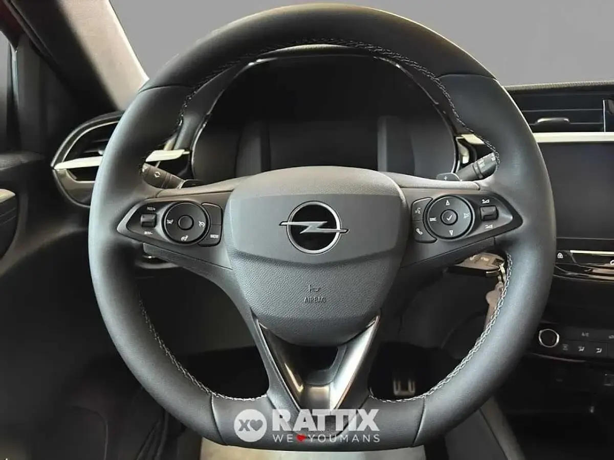 Usata Opel Corsa 101 CV (74 kW) 2025 Rosso Utilitaria