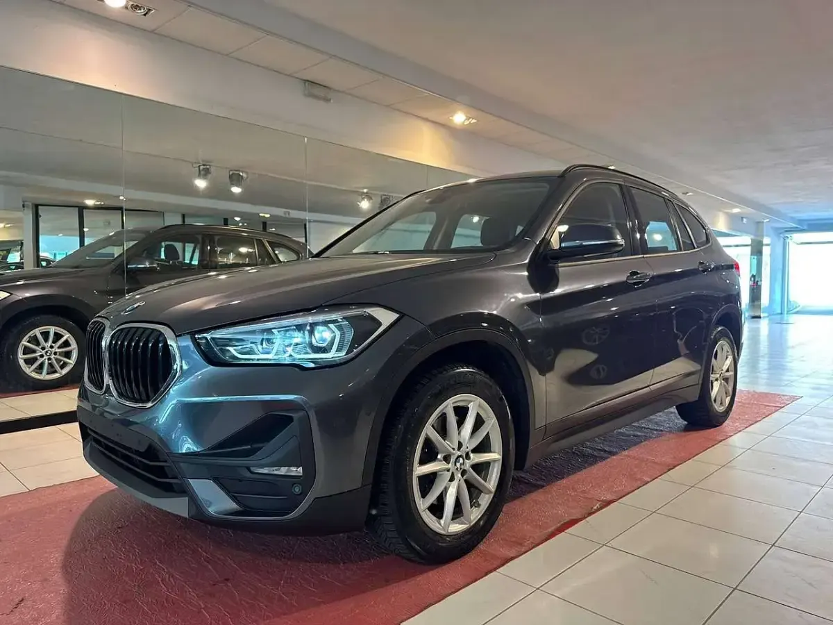 Usata BMW X1 150 CV (110 kW) 2021 Grigio SUV