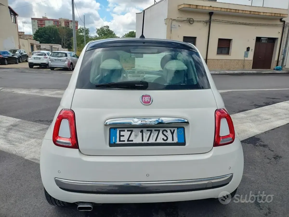 Begagnad Fiat 500 Collezione 69 HK (50 kW) 2015 Vit Sedan