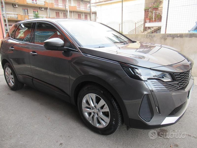 Usata Peugeot 3008 Allure 131 CV (96 kW) 2021 Grigio Berlina