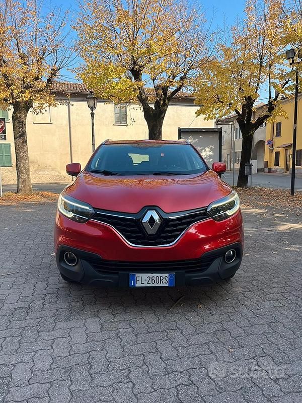 Usata Renault Kadjar Zen 110 CV (80 kW) 2017 Rosso SUV