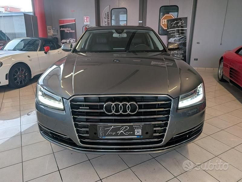 Usata Audi A8 262 CV (192 kW) 2017 Grigio Berlina